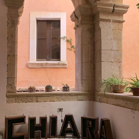 Casa Di Chiara Hostel Crotone Buitenkant foto