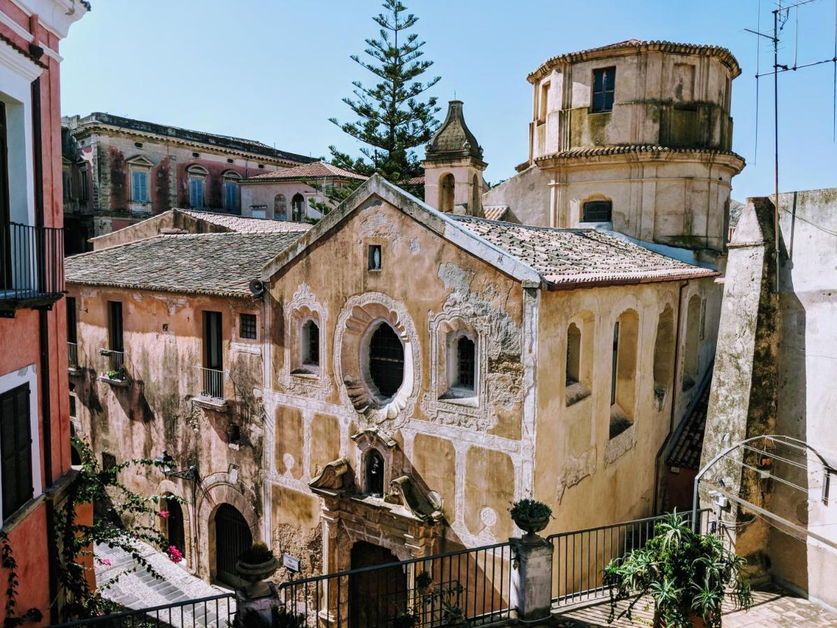 Casa Di Chiara Hostel Crotone Buitenkant foto